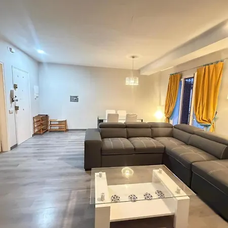 Mediterranean Oasis, Village Apartament Sitges